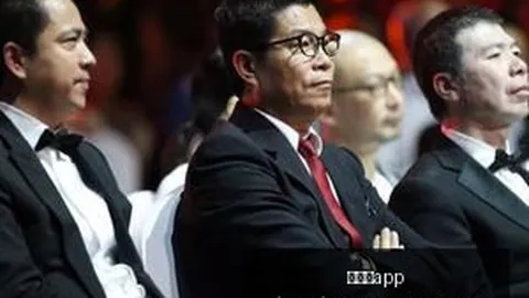 英雄联盟11全球总决赛，中国战队再创辉煌